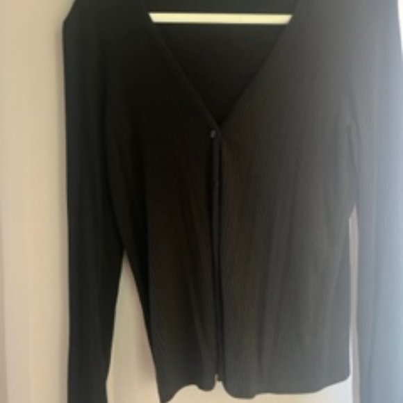 Aritzia Wilfred Free Cardigan - Picture 2 of 3